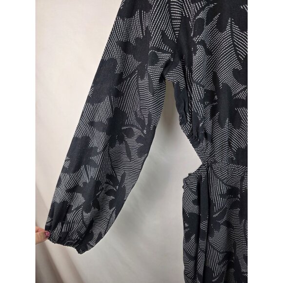 Universal Threads Women's Dress Size Medium Black Floral Linen Long Sleeve Dress - Picture 6 of 14